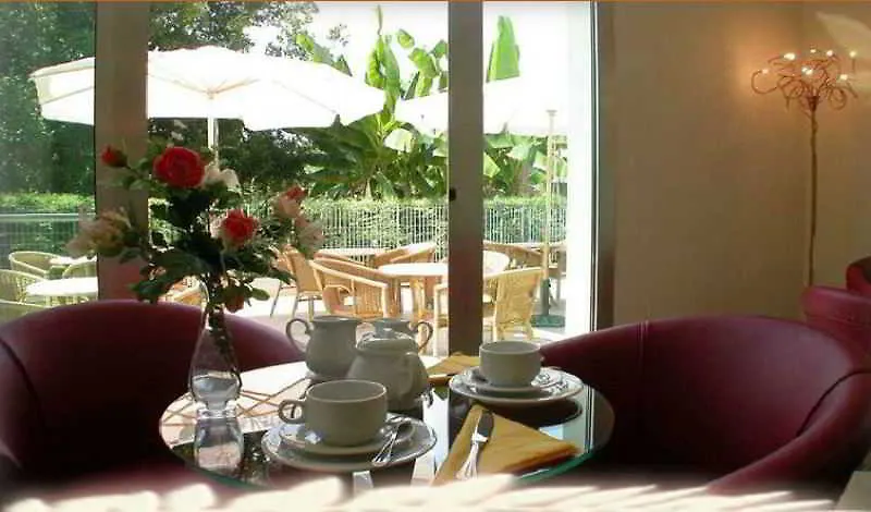 Hotel Regit Mestre 3*,  Italy